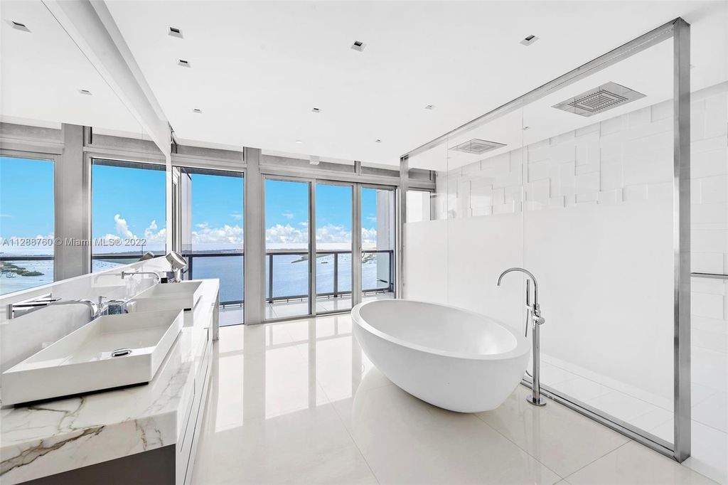Complejo de apartamentos de lujo en venta en Miami, Florida Estados Unidos (12)