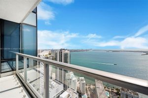 Complejo de apartamentos de lujo en venta en Miami, Florida Estados Unidos (9)