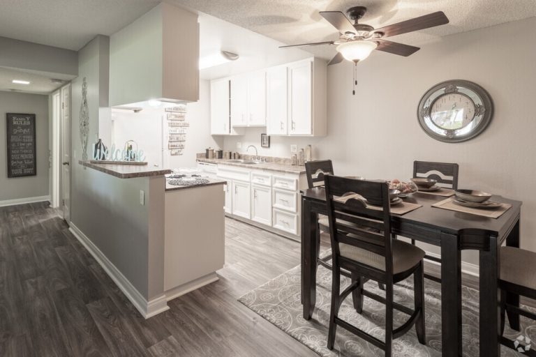 Departamento Studio en Renta The Terrace 3572 Banbury Dr, Riverside, CAlifornia CA 92505