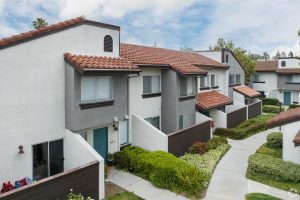 Departamentos en Renta en 1625 W Pacific Coast Hwy, Wilmington, California CA 90744 (4)