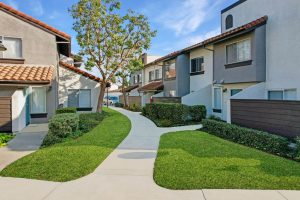 Departamentos en Renta en 1625 W Pacific Coast Hwy, Wilmington, California CA 90744 (6)