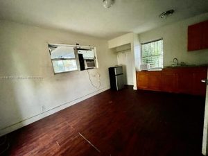 Casa en Renta 7305 NW 17th Ct (5)