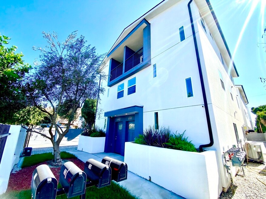 232 e 27th st los angeles ca foto principal