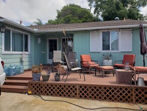 Casa en Renta Alquiler en California en San Diego Bay Park 5035 Milton St 6