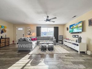 1043-3rd-st-imperial-beach-ca-foto-del-edificio