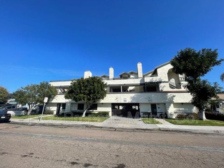Casa en Renta en California San Diego County Imperial Beach 252 Date Ave