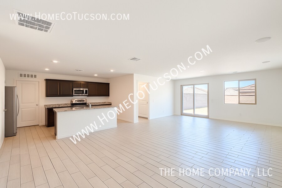 8558-w-jackdaw-ct-tucson-az-foto-del-edificio