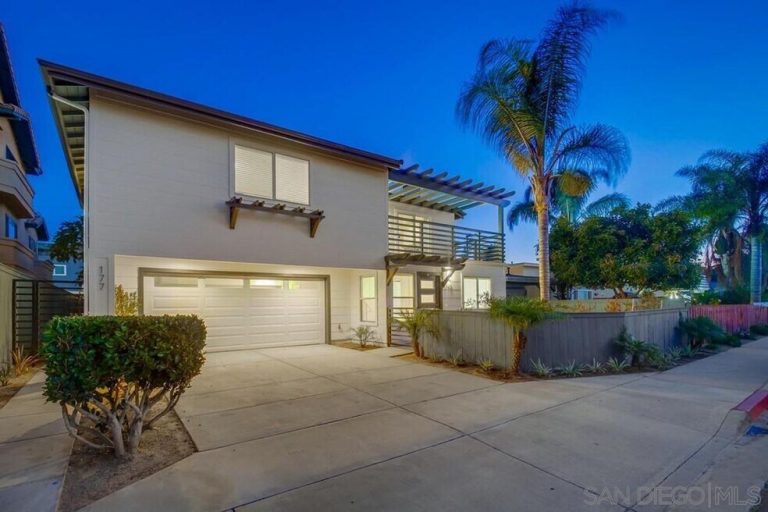 Casa en Renta en California en San Diego County Imperial Beach 175 Date St