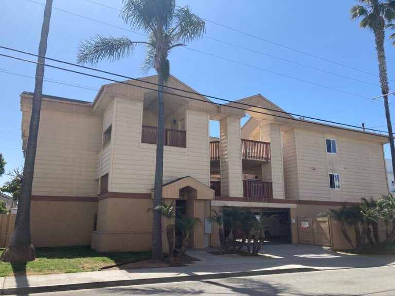 Casa en Renta en California en San Diego County Imperial Beach 263 Dahlia Ave