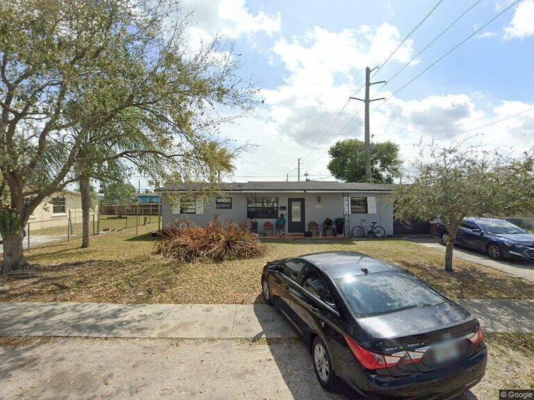 10540-sw-149th-st-miami-fl-foto-principal