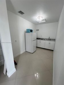14813-sw-171st-terrace-miami-fl-foto-del-edificio