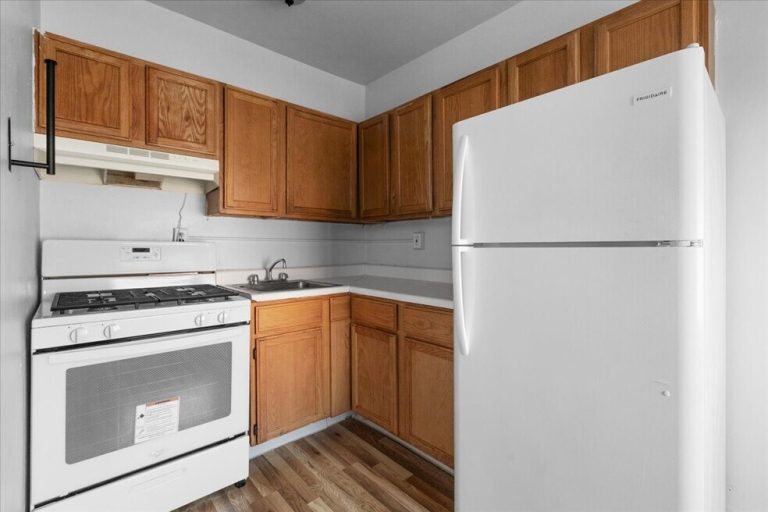 Casa en RENTA en Illinois Cook County Chicago Rogers Park 1635 W Morse Ave
