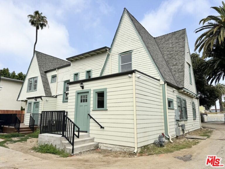 Casa en RENTA en California Los Angeles County West Adams 2739 S Budlong Ave