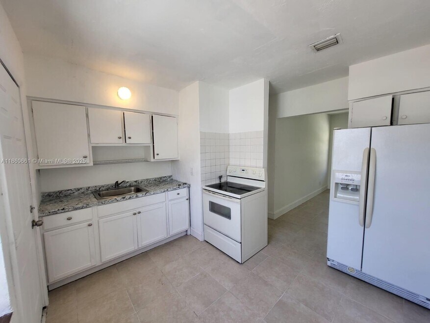 642-nw-77th-st-miami-fl-foto-del-edificio