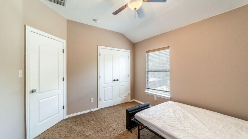 1530-wild-fire-sa1n-antonio-tx-foto-del-edificio