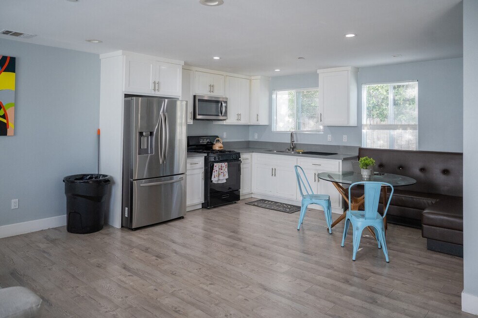 1635-e-33rd-st-los-angeles-ca-foto-principal