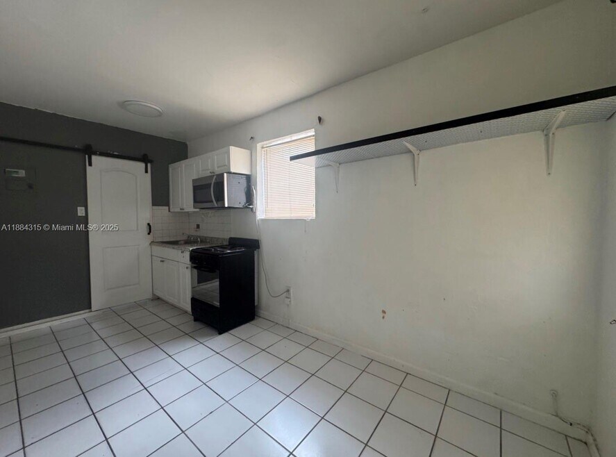 1771-sw-5th-st-miami-fl-foto-del-edificio