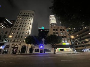 807-s-flower-st-losw-angeles-ca-foto-del-edificio