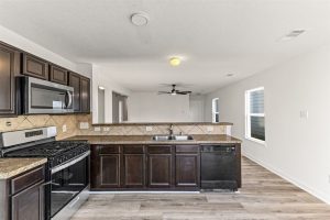 INMUEBLES en USA 41 2746-piney-lake-ct-houston-tx-foto-del-edificio