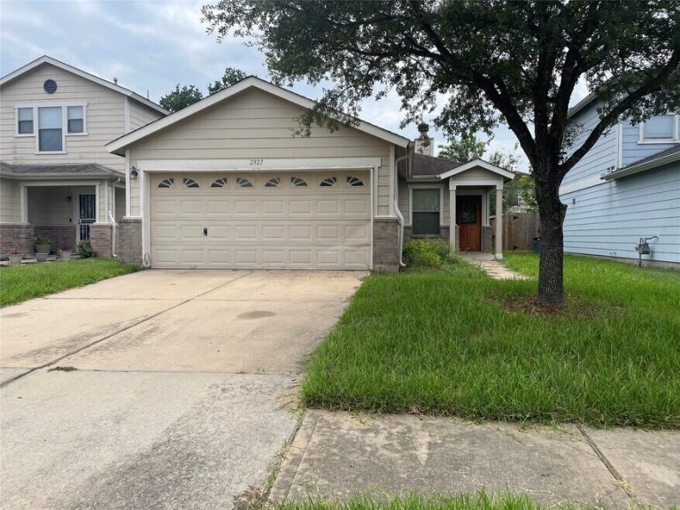Casa en RENTA en Texas Harris County Houston Brookhollow/Inwood 2927 Valiant Scene Ct