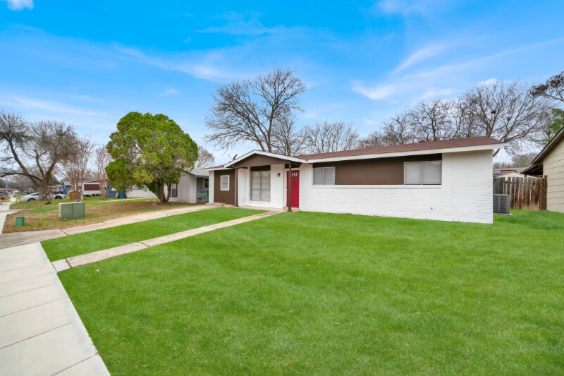 313-deborah-dr-converse-tx-foto-del-edificio-1