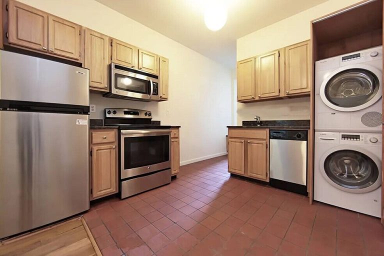 Casa en RENTA en New York Kings County Brooklyn Prospect Heights 549 Bergen St