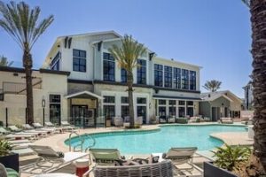 INMUEBLES en USA 25 imgi_135_artisan-at-the-village-of-escaya-chula-vista-ca-foto-del-edificio