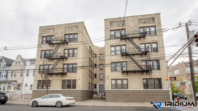 Casa en RENTA en New Jersey Hudson County Jersey City Bergen-Lafayette 354 Bergen Ave