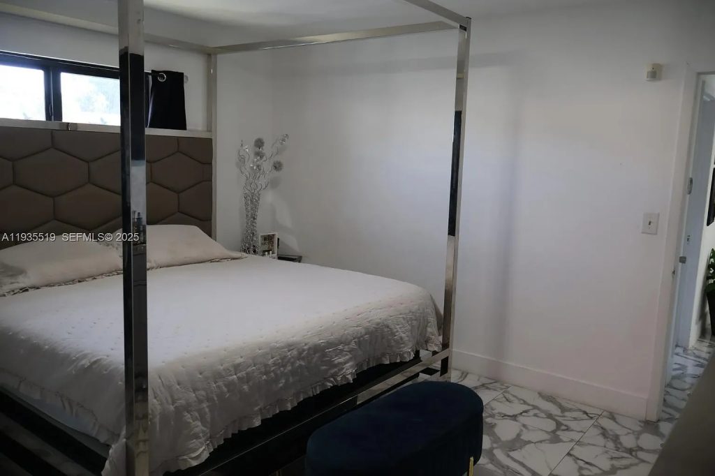 89d57493ace3135009ef8b53b28338ee-uncropped_scaled_within_1536_1152