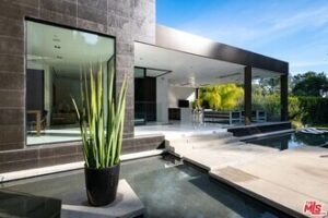 imgi_119_1231-lago-vista-dr-beverly-hills-ca-foto-del-edificio