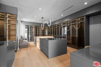 imgi_146_5340-whitman-rd-hidden-hills-ca-foto-del-edificio