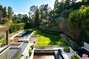 imgi_147_1231-lago-vista-dr-beverly-hills-ca-foto-del-edificio