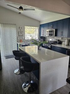 12143-galaxy-st-victorville-ca-foto-del-edificio