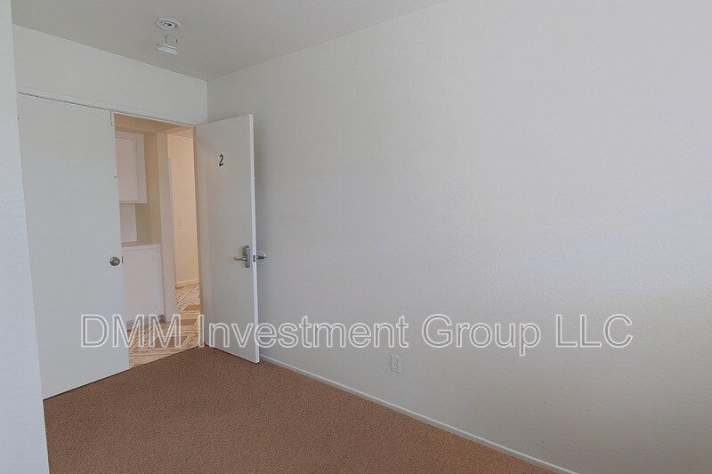 14570-stone-creek-trl-hesperia-ca-foto-del-edificio