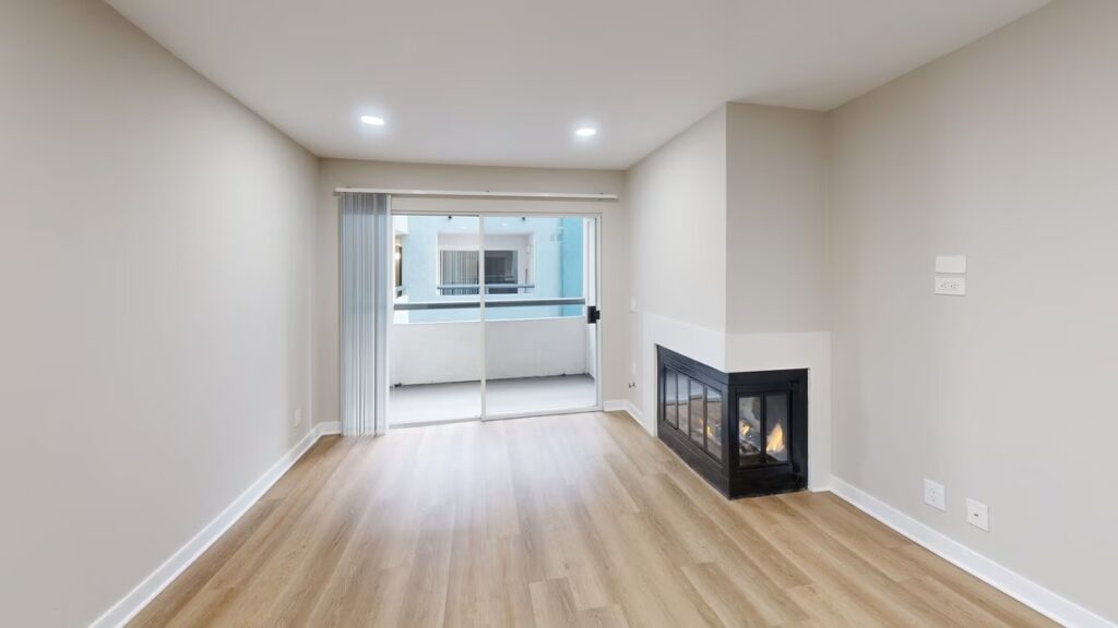 imgi_40_crescent-at-west-hollywood-west-hollywood-ca-1274-north-crescent-heights-boulevard