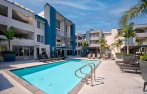 imgi_69_crescent-at-west-hollywood-west-hollywood-ca-foto-del-edificio