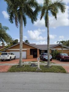 13330-sw-1st-st-miami-fl-foto-principal