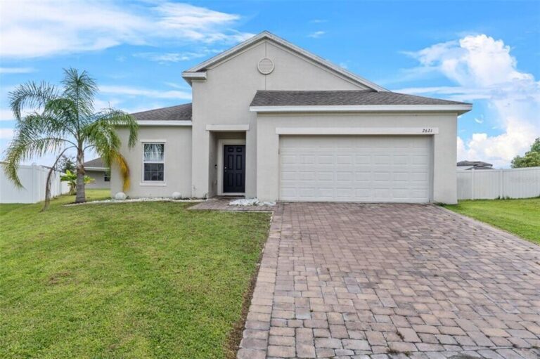 CASA EN RENTA, Casas Florida Osceola County Kissimmee Lake Toho $2,300 / Mes 2621 Glenrock Ct, Kissimmee, FL 34746