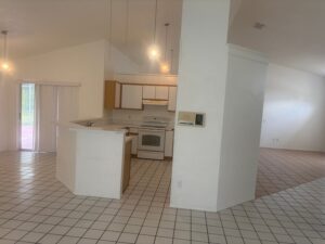 Author Profile 114 3210-st-augustine-ct-kissimmee-fl-foto-del-edificio