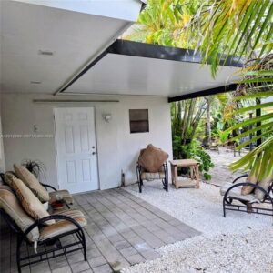 RENTA HABITACION, Florida Miami/Dade County Hialeah Country Lake $950 / Mes 5871 NW 199th St Unidad 5871R, Hialeah, FL 33015