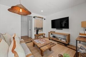 Author Profile 52 avenida-alegre-west-palm-beach-fl-building-photo-3