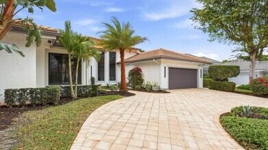 isle-brook-ct-wellington-fl-building-photo-3