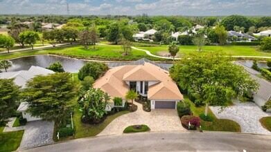 isle-brook-ct-wellington-fl-building-photo-4