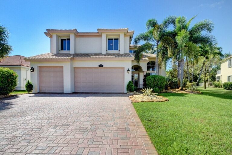 Casa en RENTA, Casa en Florida Palm Beach County Wellington $6,000 / Mes 11246 Maritime Ct, Wellington, FL 33449