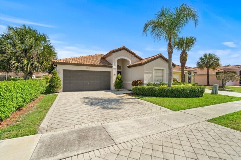 CASA EN RENTA, Casas Florida Palm Beach County Wellington $7,500 / Mes 3817 Miramontes Cir, Wellington, FL 33414