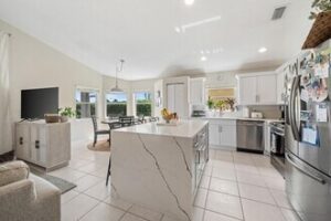Author Profile 95 miramontes-cir-wellington-fl-foto-principal-6