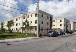 new-arena-square-apartments-miami-fl-foto-del-edificio