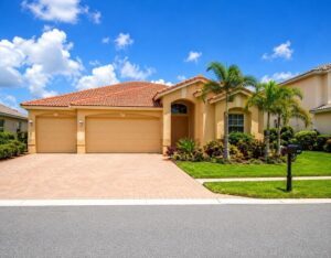 Author Profile 83 tuscany-dr-royal-palm-beach-fl-foto-del-edificio-1