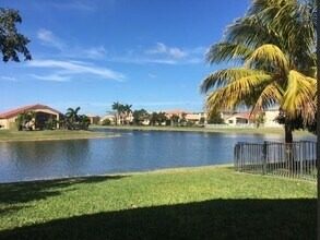 Author Profile 88 tuscany-dr-royal-palm-beach-fl-foto-del-edificio-6