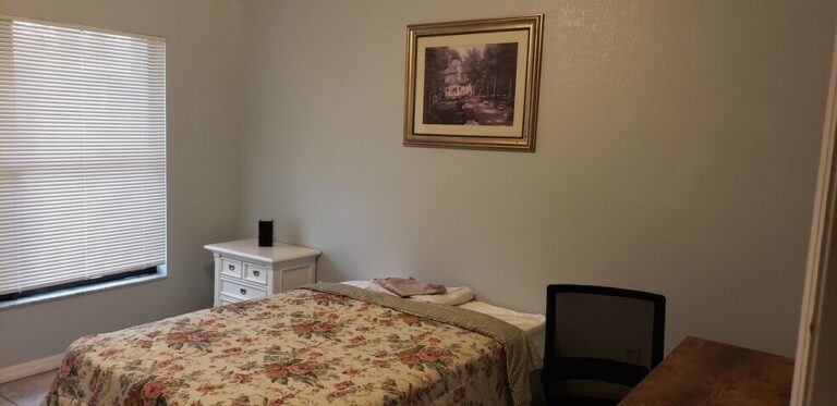 Habitacion en RENTA, Florida Orange County Orlando Baldwin Park $740 / Mes 1224 Moselle Ave Unidad 1, Orlando, FL 32807